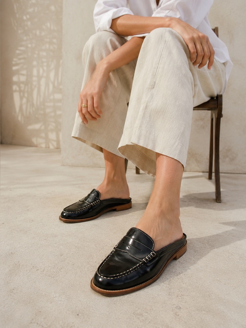 G.H. Bass Weejuns Black Leather Mule Loafers Women’s 9 Classic Prep Quiet Luxury
